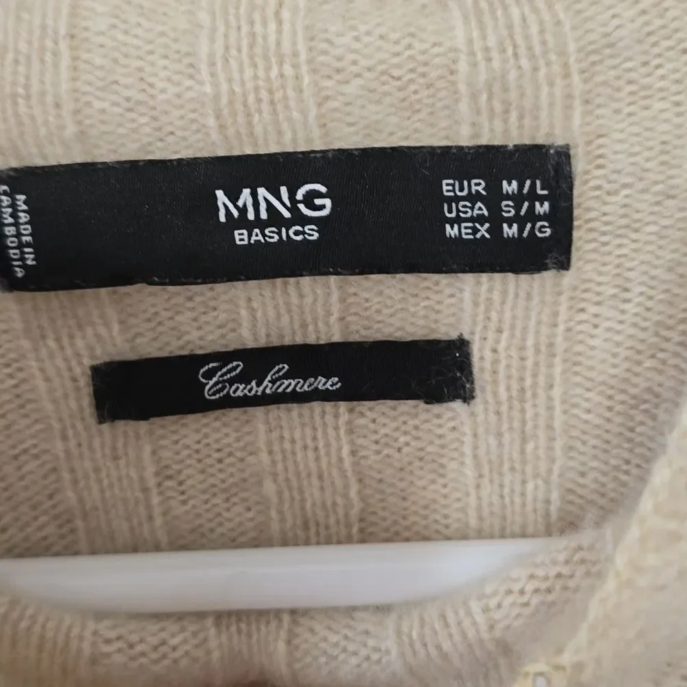 MANGO Cream and Blue Crewneck CASHMERE Sweater‎ with Nautical Stripes M